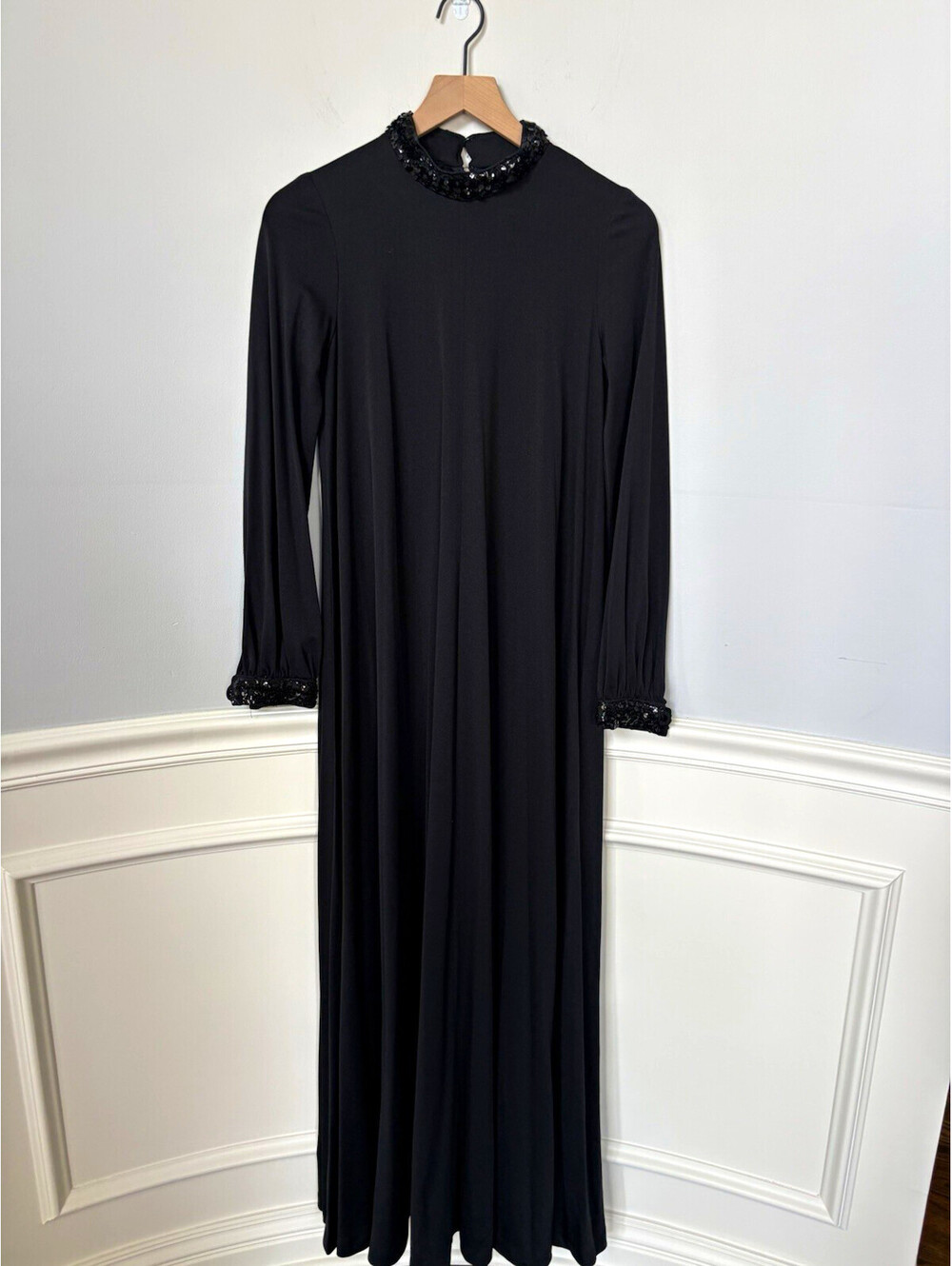 Vintage Miss Elliette CA Black Long Sleeve Sequin Round Neck Maxi Dress 8